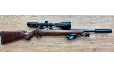 S/H CZ 455 VARMINT AMERICAN WALNUT