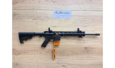 S/H Smith and Wesson M&P 15-22 Semi-Auto .22LR Rifle S/H Smith and Wesson M&P 15-22 Semi-Auto .22LR Rifle