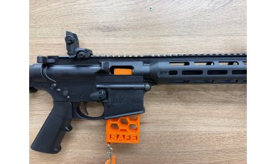 S/H Smith and Wesson M&P 15-22 Semi-Auto .22LR Rifle S/H Smith and Wesson M&P 15-22 Semi-Auto .22LR Rifle