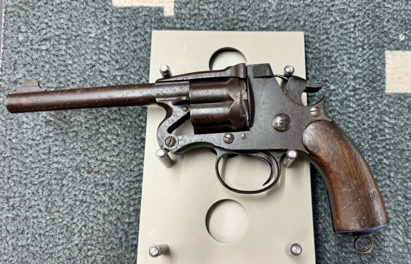 S/H Enfield 1881 Mk2 Revolver .476 Enfield