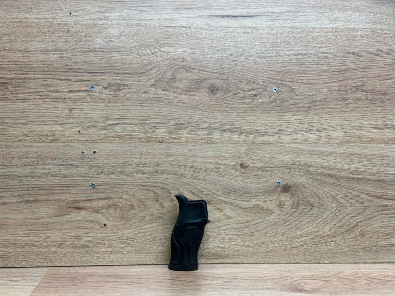 S/H F.A.B Defence Gradus Grip AR Platform