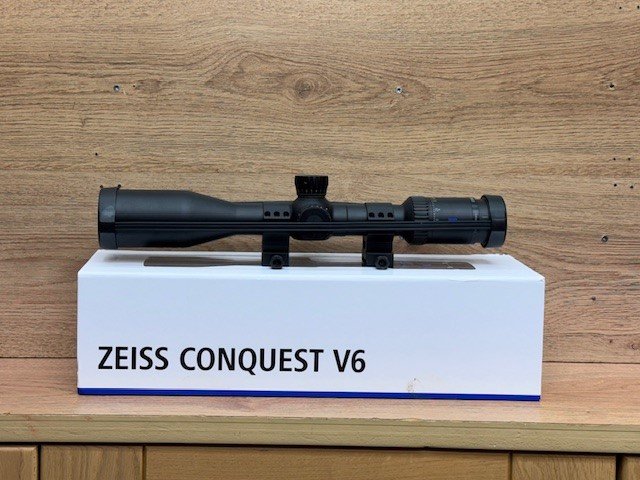 Zeiss S/H Zeiss Conquest V6 5-30x50 MOA Rifle Scope