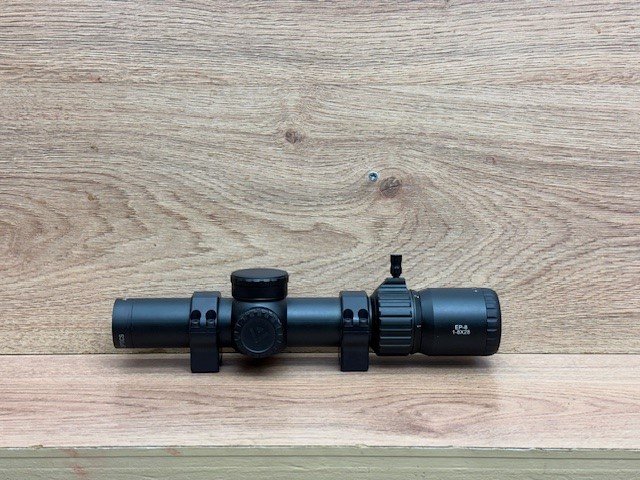Arken Optics  S/H Arken EP-8 1-8x28 LPVO Rifle Scope