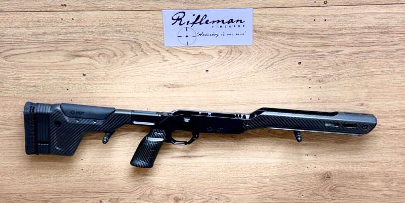 MDT S/H MDT HNT 26 Carbon Chassis Stock for Remington 700 LA RH
