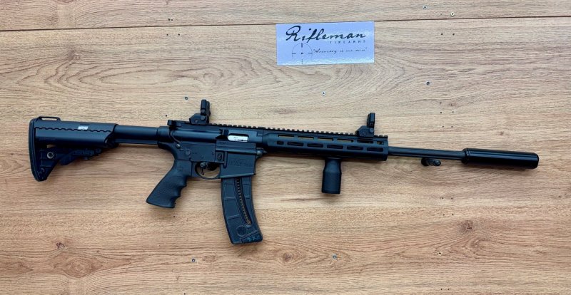 Smith & Wesson Second Hand Smith & Wesson M&P 15-22 Performance Center .22LR