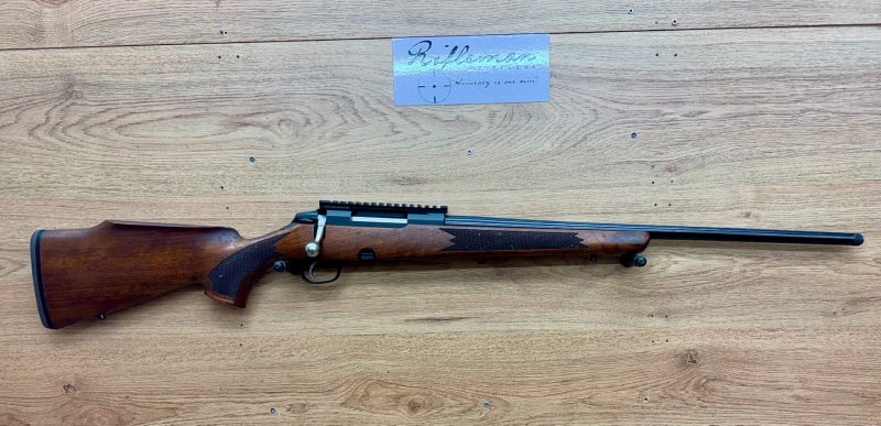 Tikka Tikka M595 Continental Walnut .243