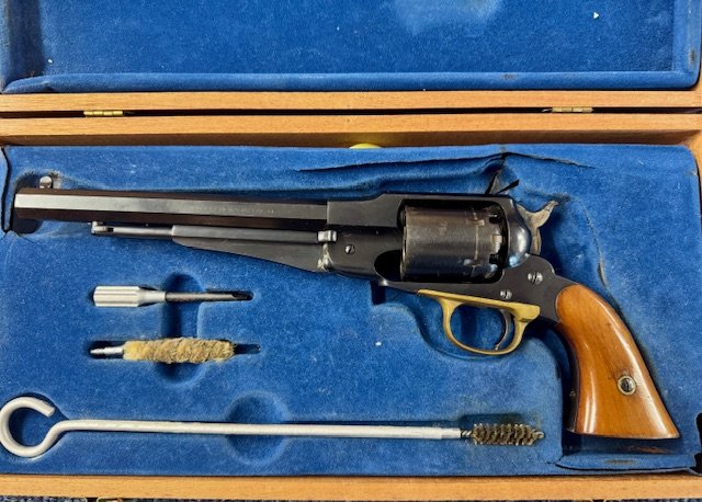 Uberti S/H Uberti New Army .44 Black Powder Pistol.